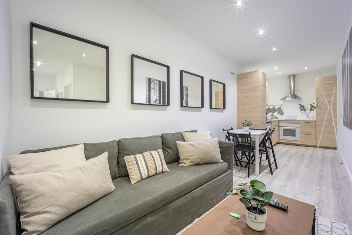 Ferienwohnung Encantador Apartamento En Atocha Madrid Exterior foto