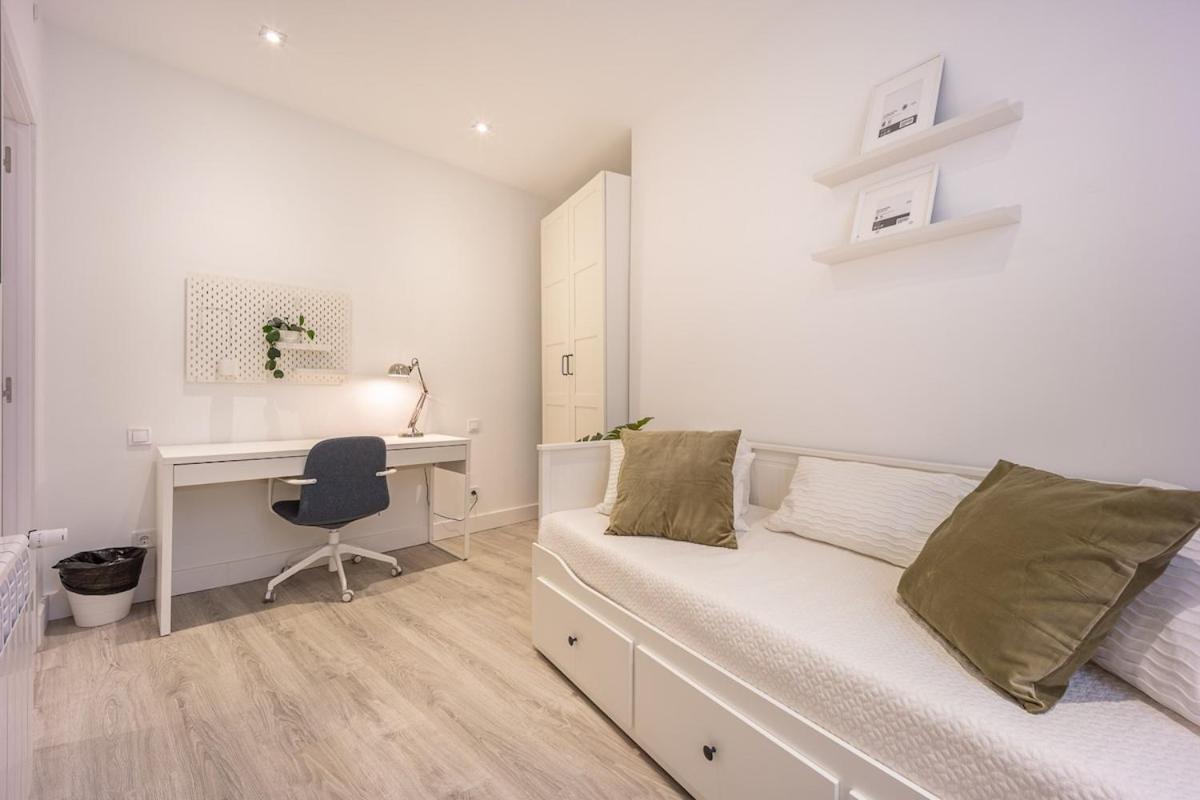 Ferienwohnung Encantador Apartamento En Atocha Madrid Exterior foto